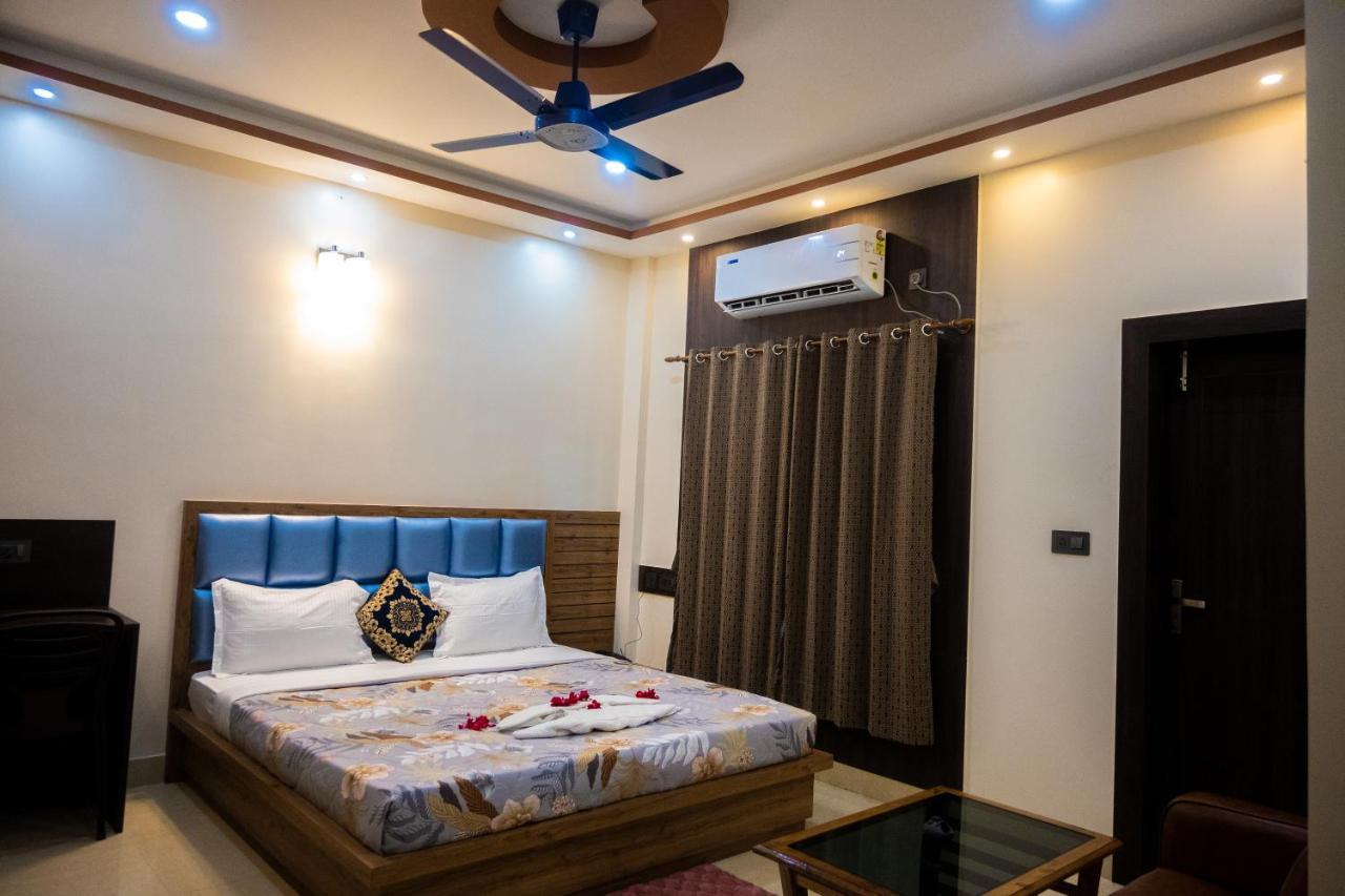 Unique Shantiniketan Hotel Sri Niketan Екстериор снимка