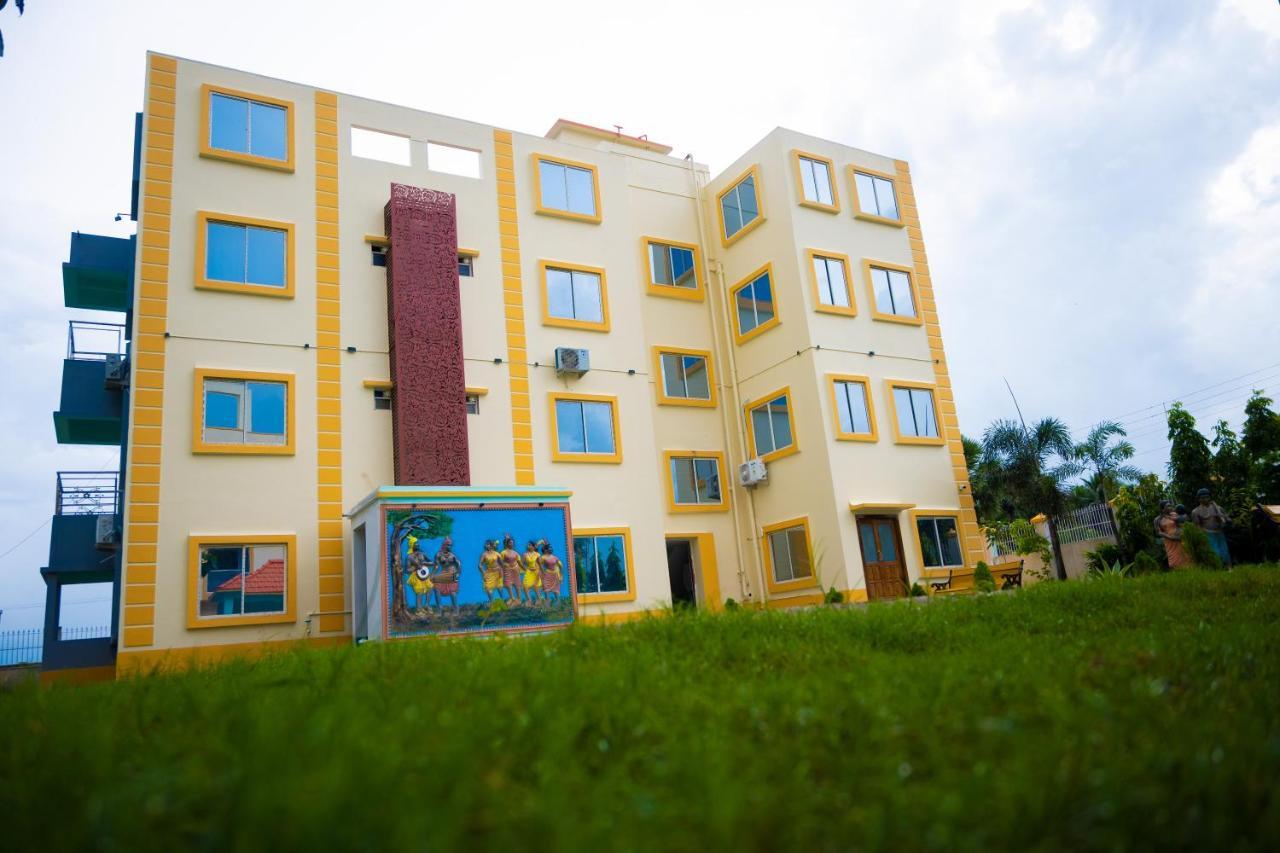 Unique Shantiniketan Hotel Sri Niketan Екстериор снимка